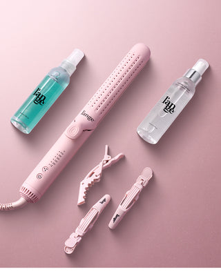 Blush Le Duo Grande, Salt + Sea Spray, Thermal Magique and Blush alligator clips laid out on blush background.