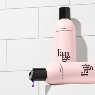 bathroom with violet shampoo 