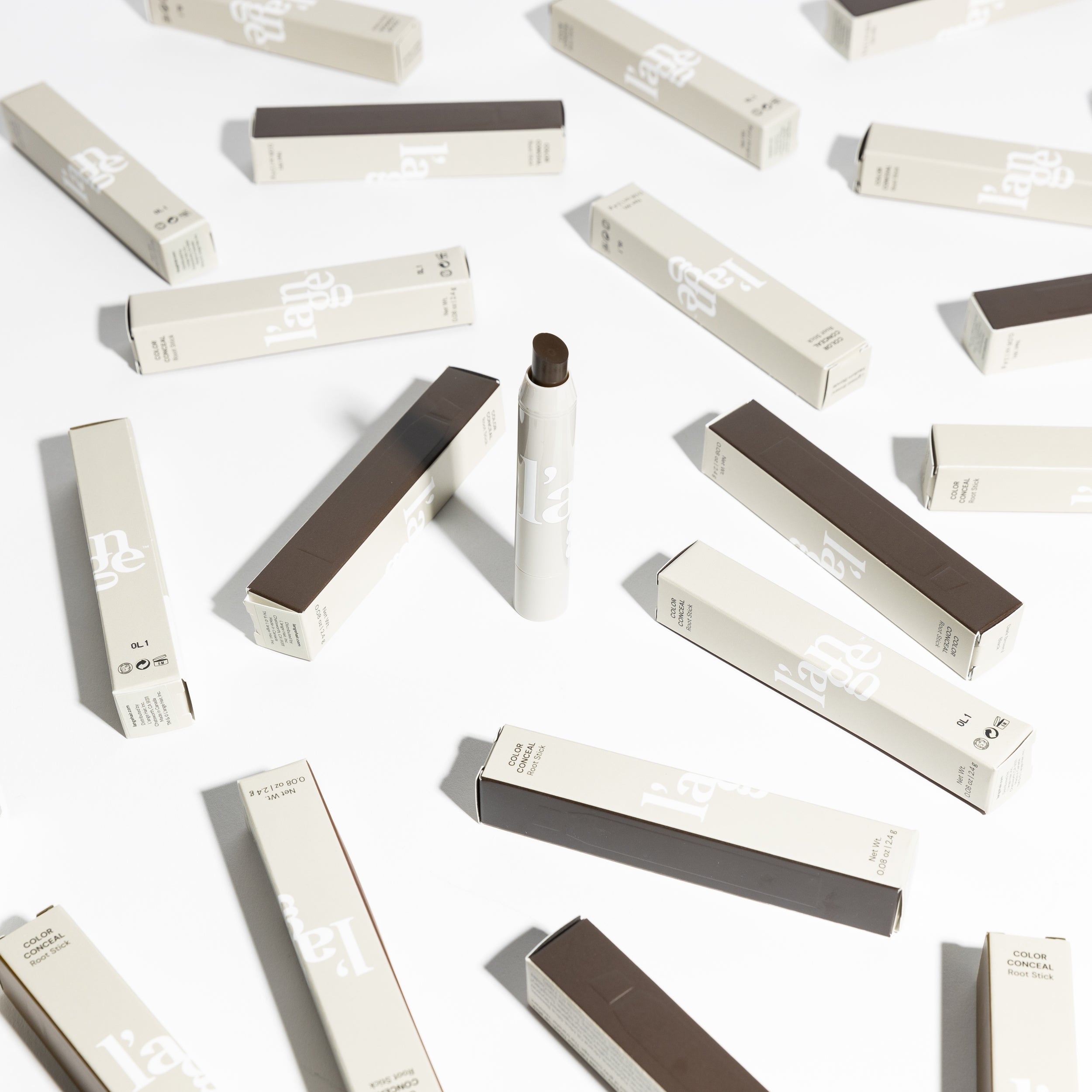 Root touch up stick Black/Dark Brown L'ange Hair